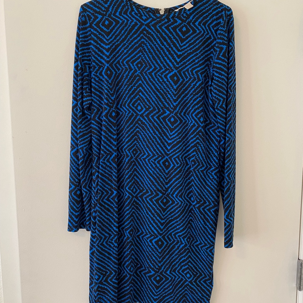 Michael by Michael Kors stretch shift dress. Women’s size M.